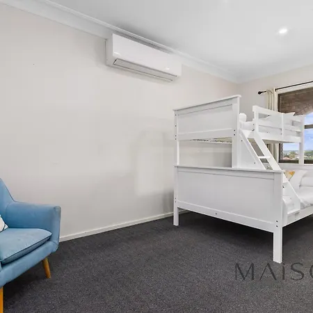 Home In Waratah Lambton Exterior photo