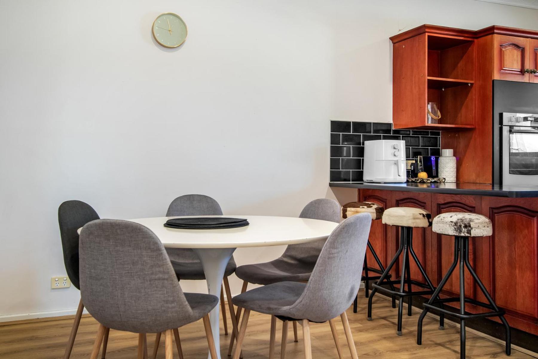 Holiday home In Waratah Lambton